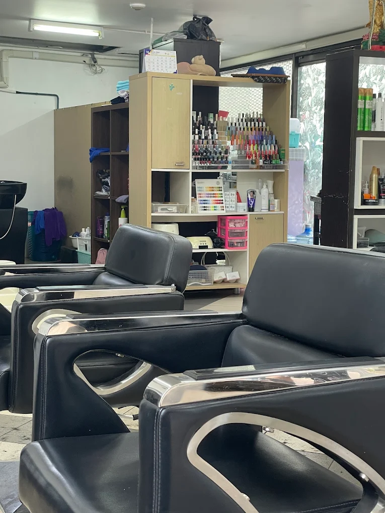 Hair Zone ร้านทำผมแฮร์โซน